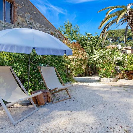 Awesome Home In Veli Lošinj Εξωτερικό φωτογραφία