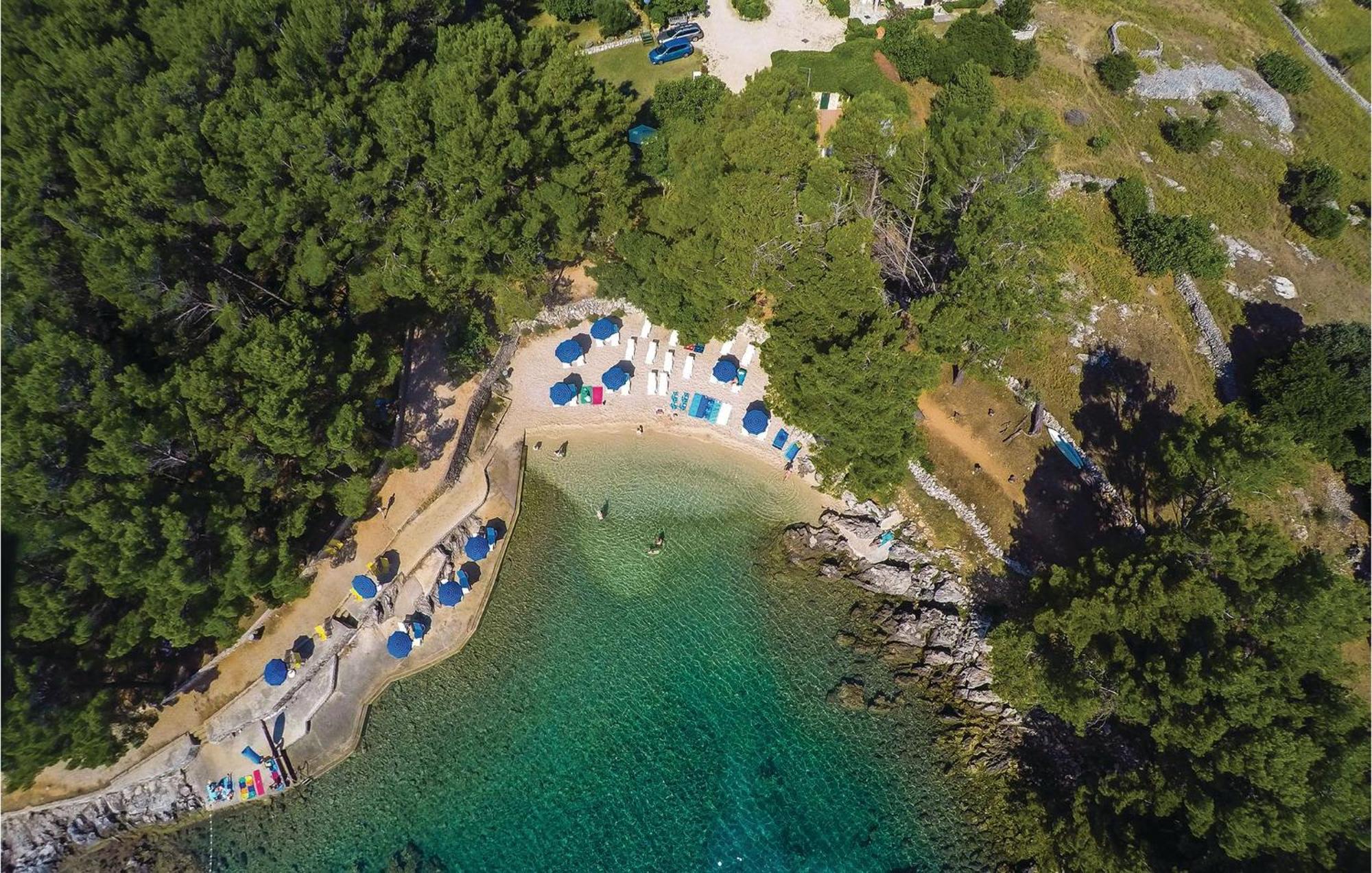 Awesome Home In Veli Lošinj Εξωτερικό φωτογραφία